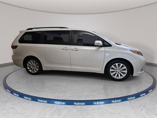 Blizzard Pearl 2015 Toyota Sienna Limited Premium