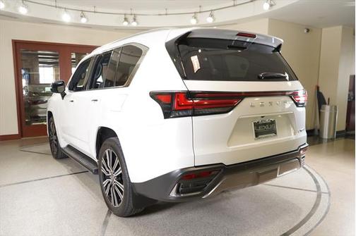 2024 Lexus LX 600 Luxury