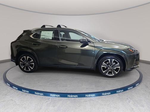 Green Pearl 2026 Lexus UX 300h Premium