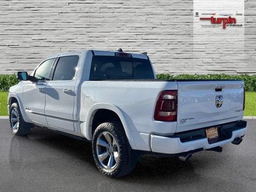 2022 RAM 1500 Limited Crew Cab 4x4 57' Box