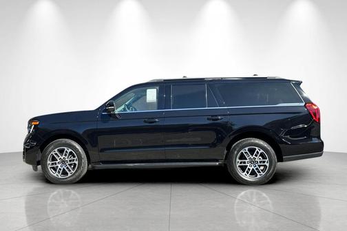 AGATE BLACK METALLIC 2026 Ford Expedition Max Active 4x4