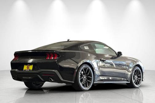 Shadow 2026 Ford Mustang EcoBoost