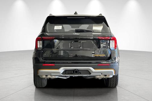 AGATE BLACK METALLIC 2026 Ford Explorer Tremor
