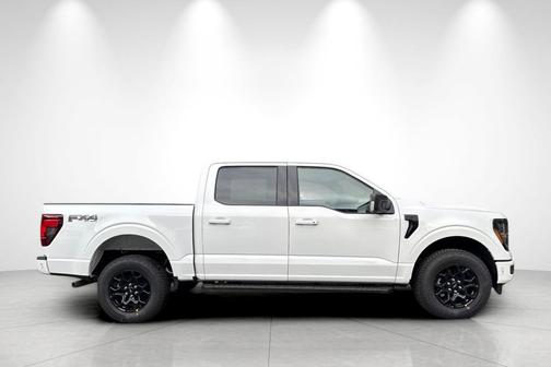 Oxford White 2026 Ford F-150 XLT
