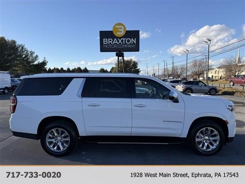 2023 Chevrolet Suburban Premier