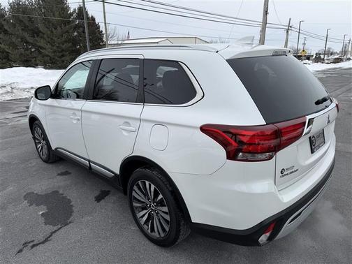 2020 Mitsubishi Outlander SEL