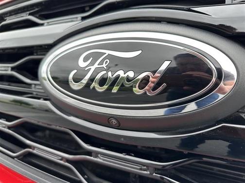2022 Ford Expedition LIMITED w/ Stealth Performance Edition