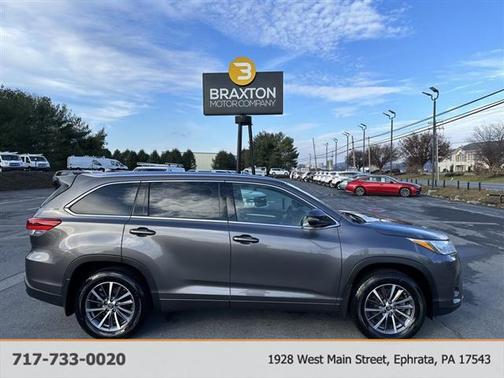 2018 Toyota Highlander SE