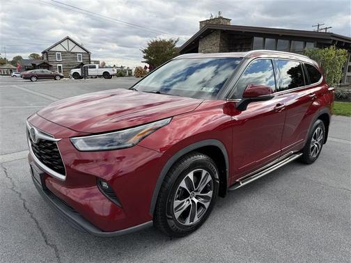 2021 Toyota Highlander XLE