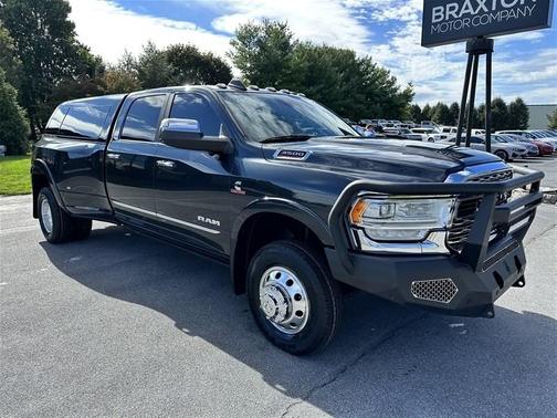 2021 RAM 3500 Limited Crew Cab 4x4 8' Box