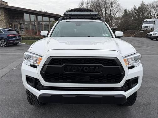 2023 Toyota Tacoma SR