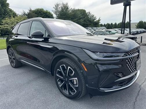 2024 Lincoln Nautilus AWD RESERVE II