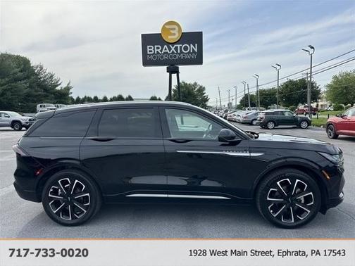 2024 Lincoln Nautilus AWD RESERVE II