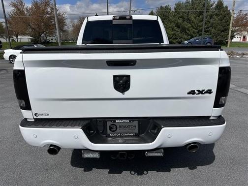2017 RAM 1500 Sport