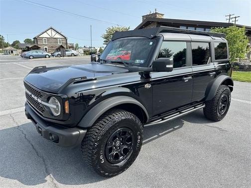 2023 Ford Bronco 4X4 WILDTRAK