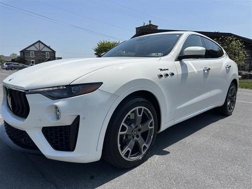 2023 Maserati Levante Modena