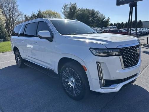2022 Cadillac Escalade ESV Premium Luxury