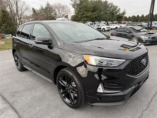 2021 Ford Edge ST