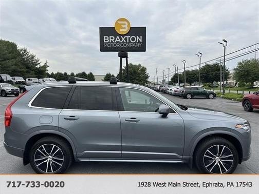 2020 Volvo XC90 T6 Momentum