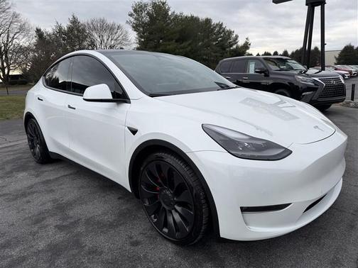 2022 Tesla Model Y Performance Dual Motor All-Wheel Drive