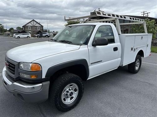 2005 GMC Sierra 2500 Work Truck