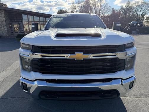 2024 Chevrolet Silverado 2500 LT