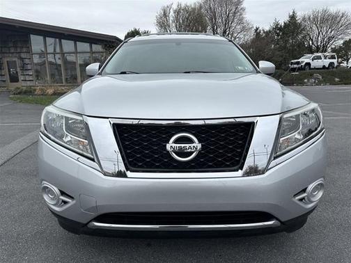 2016 Nissan Pathfinder S