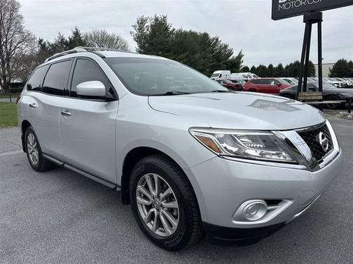 2016 Nissan Pathfinder S