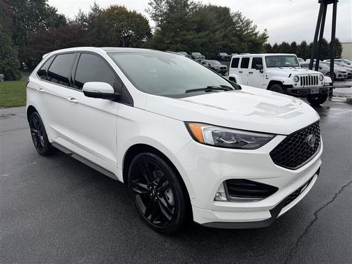 2020 Ford Edge ST