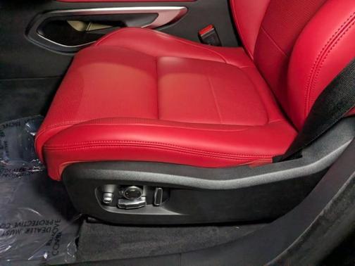 2026 Jaguar F-PACE P400 R-Dynamic S