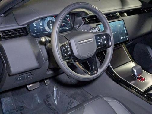 2026 Land Rover Range Rover Velar P250 Dynamic SE