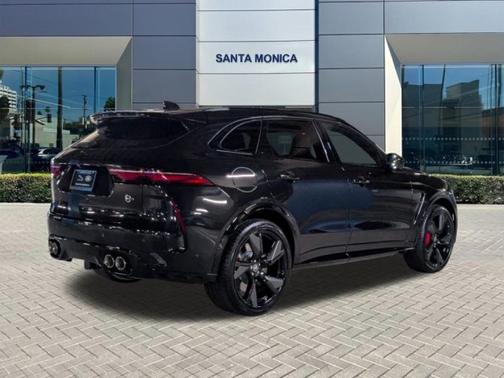 2026 Jaguar F-PACE SVR 575 Edition