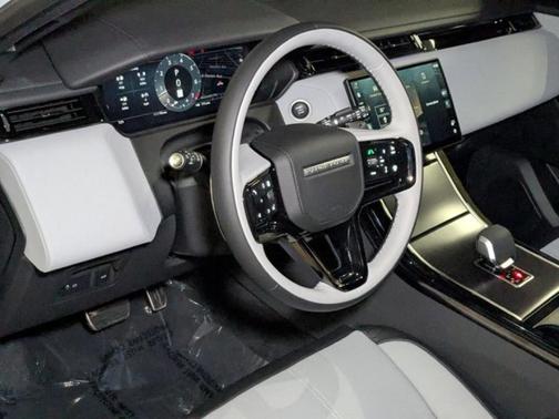 2026 Land Rover Range Rover Velar P250 Dynamic SE