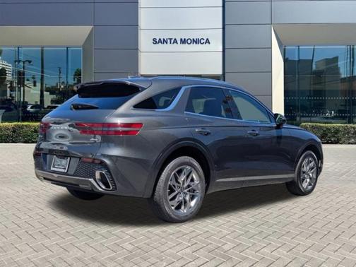 2025 Genesis GV70 2.5T