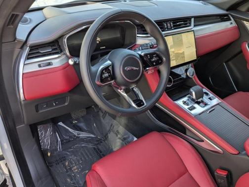 2026 Jaguar F-PACE P250 R-Dynamic S