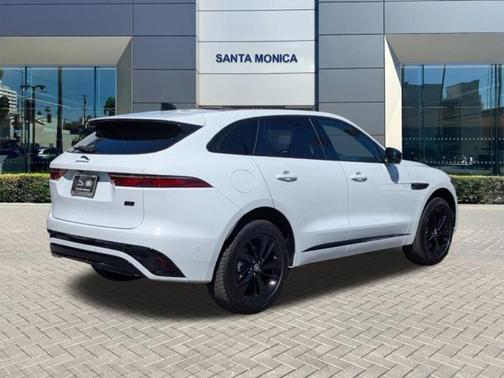 2026 Jaguar F-PACE P250 R-Dynamic S