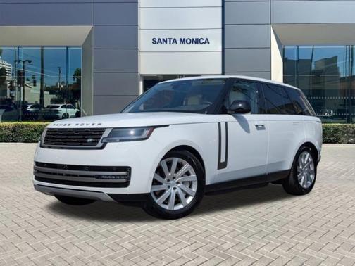 2025 Land Rover Range Rover P550e SE