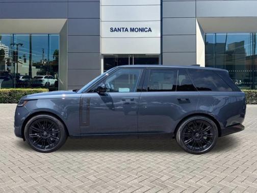 2025 Land Rover Range Rover P400 SE