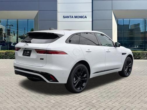 2026 Jaguar F-PACE P250 R-Dynamic S