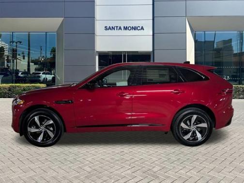 2025 Jaguar F-PACE P250 R-Dynamic S