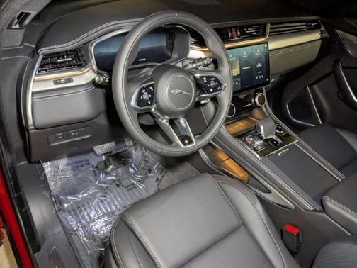 2025 Jaguar F-PACE P250 R-Dynamic S