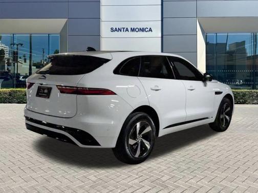 2025 Jaguar F-PACE P250 R-Dynamic S