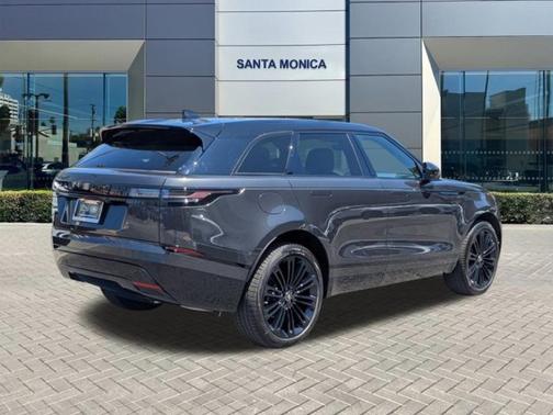 2026 Land Rover Range Rover Velar P400 Dynamic SE