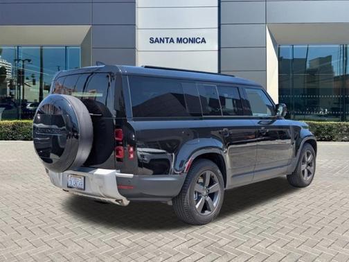 2025 Land Rover Defender P300 S