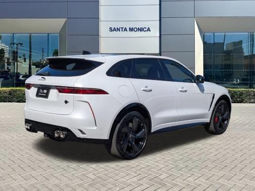 2026 Jaguar F-PACE SVR 575 Edition