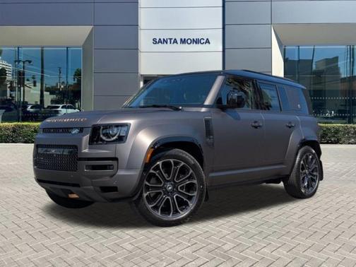 2025 Land Rover Defender OCTA