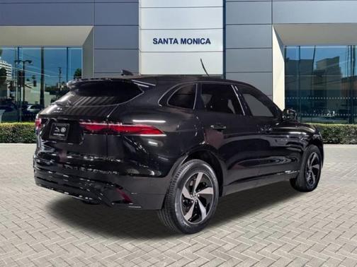 2025 Jaguar F-PACE P250 R-Dynamic S