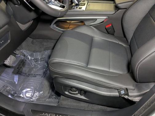 2026 Jaguar F-PACE P250 R-Dynamic S