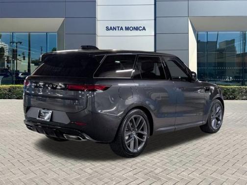 2025 Land Rover Range Rover Sport P360 SE
