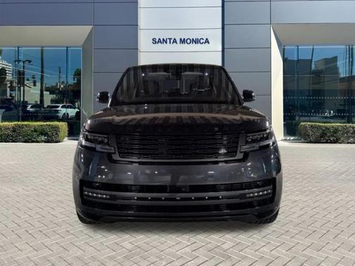 2025 Land Rover Range Rover P530 SE 7 Seat